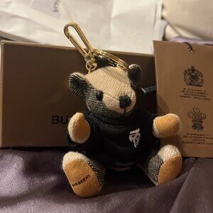 NWT BURBERRY Bear Keychain TB Sweatshirt w/box